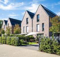 + Grün. Ruhig. Zuhause. - Doppelhaushälfte in Hamburgs Norden +