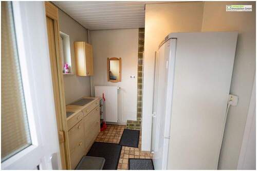 Wirtschaftsraum mit Dusche EG - 