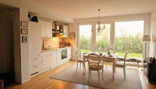 Esszimmer mit Küche - Moderne 3-Zimmer Wohnung mit großer Terrasse in Landau (Stadt)