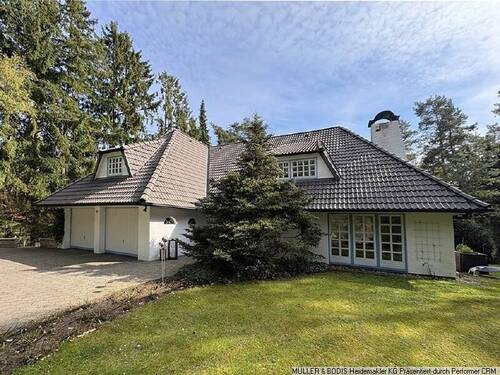 Vorderansicht 2 - Einfamilienhaus mit 210,00 m&sup2; in Bendestorf zum Kaufen