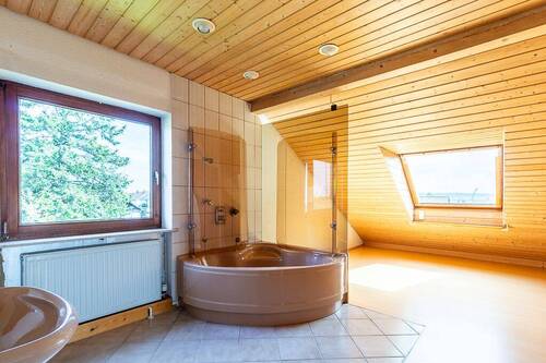 Kinderzimmer 5 OG mit integriertem Bad - 
