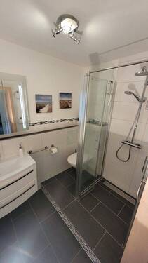 modernes Badezimmer - 2 Zimmer Etagenwohnung in Todtnauberg