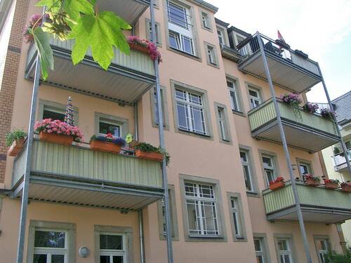 Objektansicht (2) - 4 Zimmer Etagenwohnung zum Kaufen in Dresden