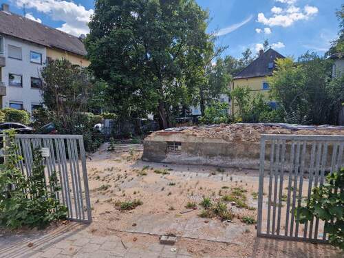 Rest Keller - Grundstück in Schwabach