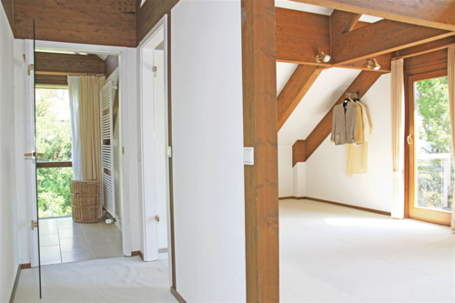 Ankleidebereich im Schlafzimmer - 