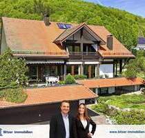 Transparente Eleganz - Design aus Holz und Glas in bester Wohnlage - Albstadt-Truchtelfingen