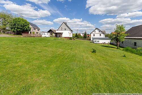 Blick von der Wiese - 