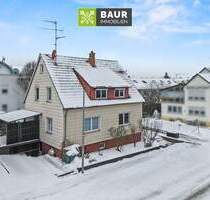 360° I Freistehendes Familienhaus mit zeitgemäßen Modernisierungen und angenehmem Wohngefühl in Laichingen!