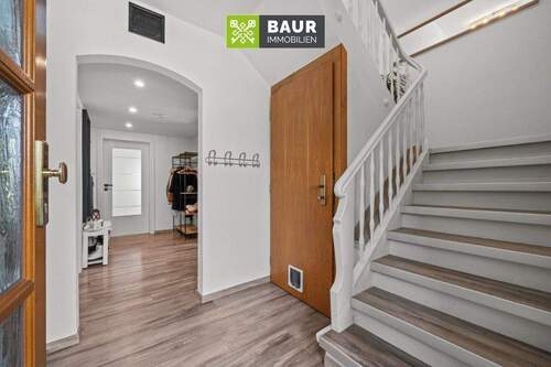 Eingangsbereich EG - Einfamilienhaus mit 113,00 m&sup2; in Laichingen zum Kaufen