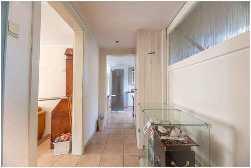 Flurbereich im Erdgeschoss - 4 Zimmer Doppelhaushälfte zum Kaufen in Elmshorn