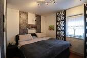 Schlafzimmer EG - 