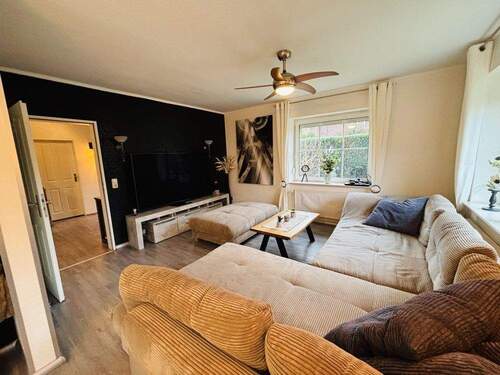 Wohn- und Esszimmer - 