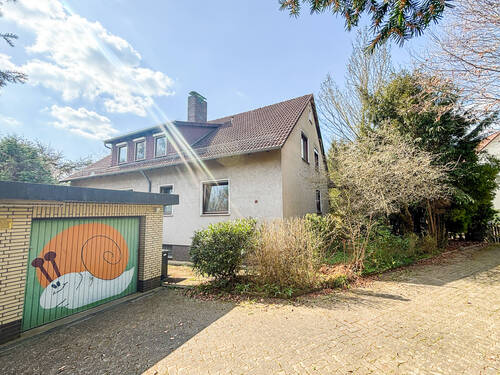 1 Titelbild R - Naturidylle vor der Haustür: Großzügiges, ruhiges Wohlfühl-Zuhause bei Göttingen