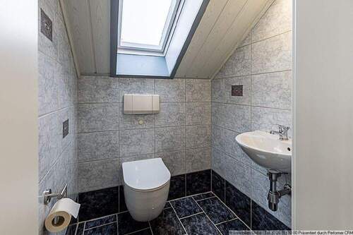 separates WC im Bad - 