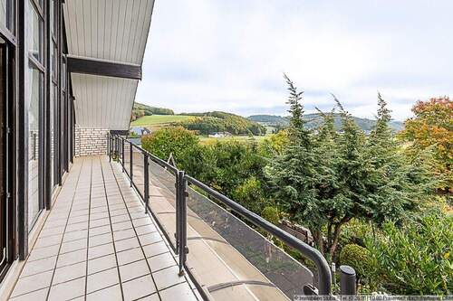 überdachter Balkon - 