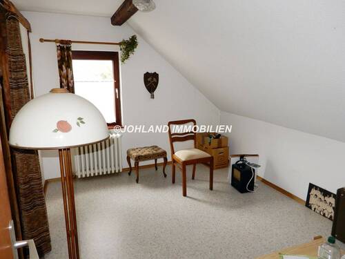 Das dritte Zimmer im 1. OG.JPG - 