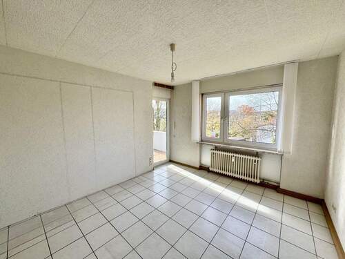 Schlafzimmer - Etagenwohnung mit 75,20 m&sup2; in Kaiserslautern zum Kaufen