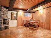 Einblick Partyraum KG.jpg - 