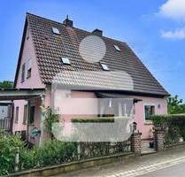 Schickes EFH mit Doppelgarage in Burghaslach...Koffer packen und Einziehen