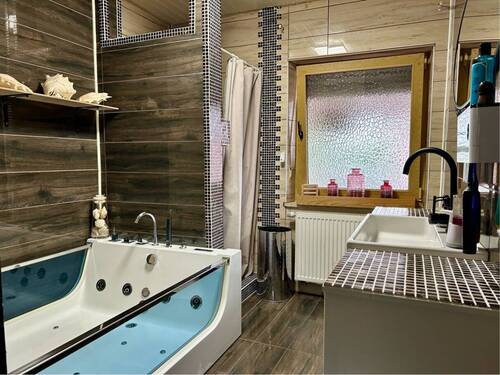 Tageslichtbad im EG - 