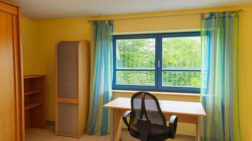 ...Arbeitszimmer... - 