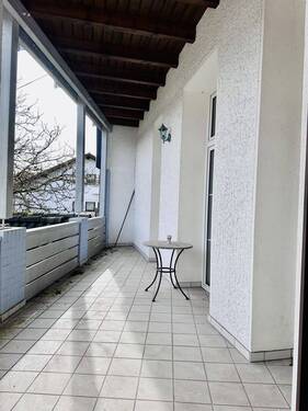 Balkon im Erdgeschoss - 