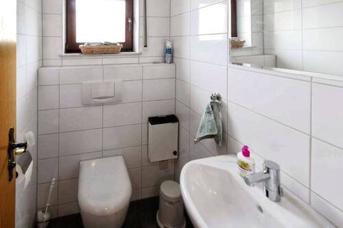 Gäste-WC-EG - 