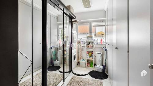 Ankleiderzimmer 1 - 