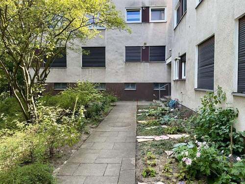 Zuwegung - 2 Zimmer Etagenwohnung in Berlin / Wannsee
