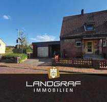 Charmante Doppelhaushälfte mit Potenzial auf tollem Endgrundstück mit Keller und Carport! - Dünsen