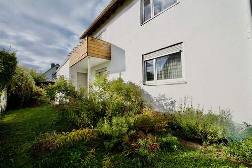 Gartenseite - 6 Zimmer Einfamilienhaus zum Kaufen in München