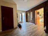 Flur - 5 Zimmer Einfamilienhaus zum Kaufen in Brunsbüttel
