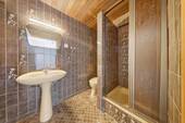Bad im Souterrain.jpg - 