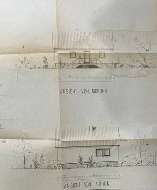 Ansichten des Hauses - ***Reserviert*** VHB; ruhiges 380m²- Grundstück, Abrisshaus ; in 2.Reihe, mit 10x8m Fertighaus zu bebauen