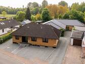 Straßenseite - 1 Zimmer Mehrfamilienhaus, Wohnhaus in Eggebek
