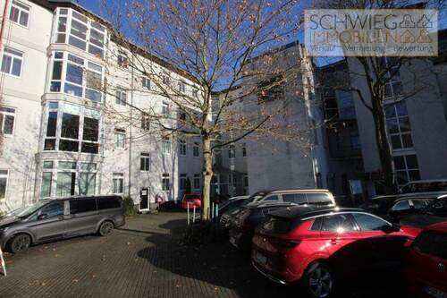 Ansicht Hof - 2 Zimmer Mehrfamilienhaus, Wohnhaus zum Kaufen in Cottbus