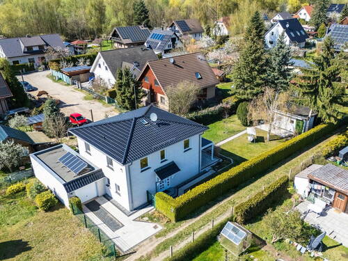 Luftansicht - provisionsfrei - Ihr neues Zuhause: Stil, Ruhe und Lebensqualität in Berlin-Mahlsdorf