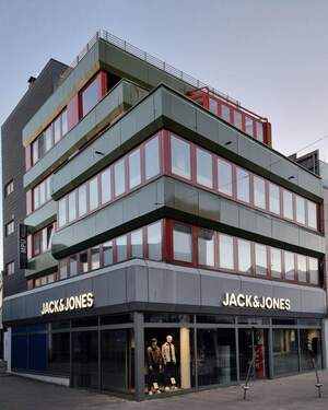 Ansicht - Zentraler geht es nicht - außergewöhnlich ausgestattete Wohnung mit 2 Einheiten