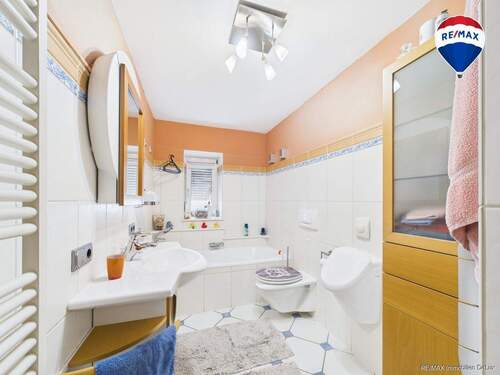 REMAX Immobilien DeLux Haus in Mettlach / Faha zu verkaufen - 