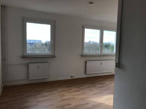 Wohnbereich - 4 Zimmer Etagenwohnung in Halle (Saale)