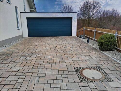 Garage - 
