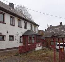 Ratenkauf: teilsaniertes Bauernhaus in guter Lage zum Feriendorf Pillmersreuth - Schwarzenbach am Wald