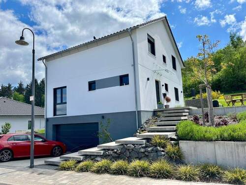 Vorderansicht - 6 Zimmer Einfamilienhaus zum Kaufen in Gutweiler