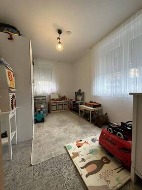 Kinderzimmer EG - 