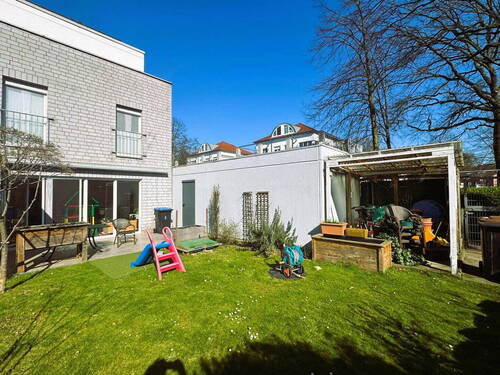 Garten in Südausrichtung - Viel Raum für wenig Geld - 429.000,00&nbsp;EUR Kaufpreis, ca.&nbsp; 173,00&nbsp;m&sup2;&nbsp;Wohnfl&auml;che