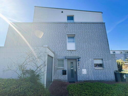 Eingang - 7 Zimmer Doppelhaushälfte in Marl