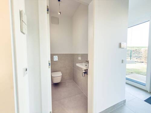 Gäste-WC - Doppelhaushälfte mit 137,00 m&sup2; in Potsdam zum Kaufen