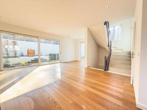 Wohn- und Esszimmer - 