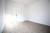 Zimmer - 2 Zimmer Etagenwohnung zur Miete in Chemnitz