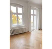 Bezaubernde 2-Zimmer-Altbauwohnung im Hinterhaus mit Balkon & 3,80 m Decken – Top-Lage Berlin-Halensee, 3 Minuten zum Ku’damm